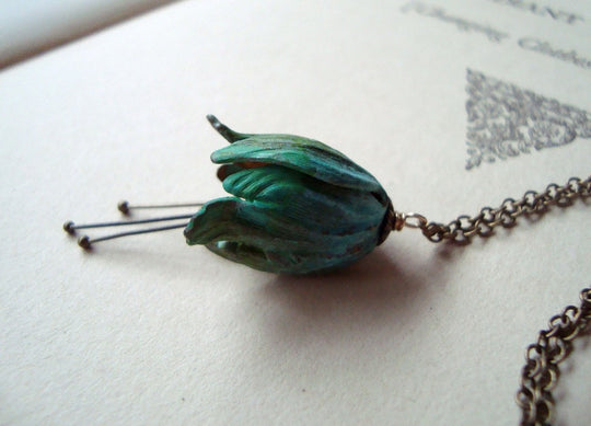 Large Green Tulip Flower Necklace