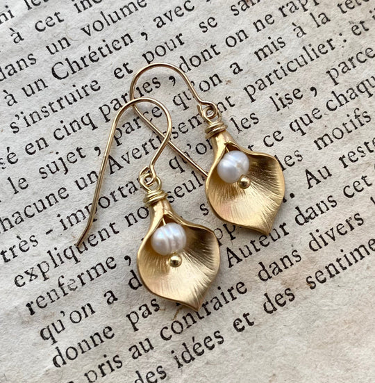 Gold Calla Lily Earrings With White Pearl