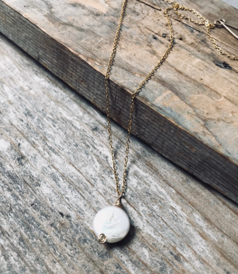 White Coin Pearl and Gold Necklace