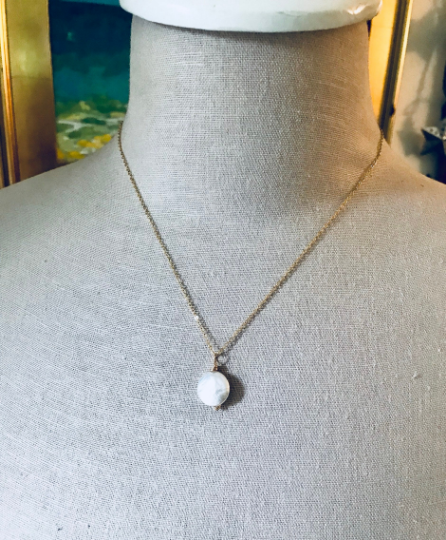 White Coin Pearl and Gold Necklace